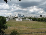  Greenwich park, maritime museum and the Canary Wharf's buildings.
